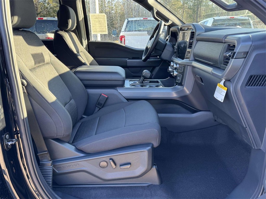 New 2025 Ford F150 XLT w/ Equipment Group 302A MID image 13