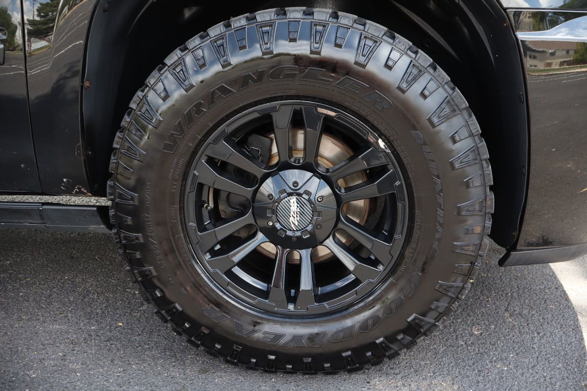 Used 2014 Cadillac Escalade Premium AWD/4WD image 46