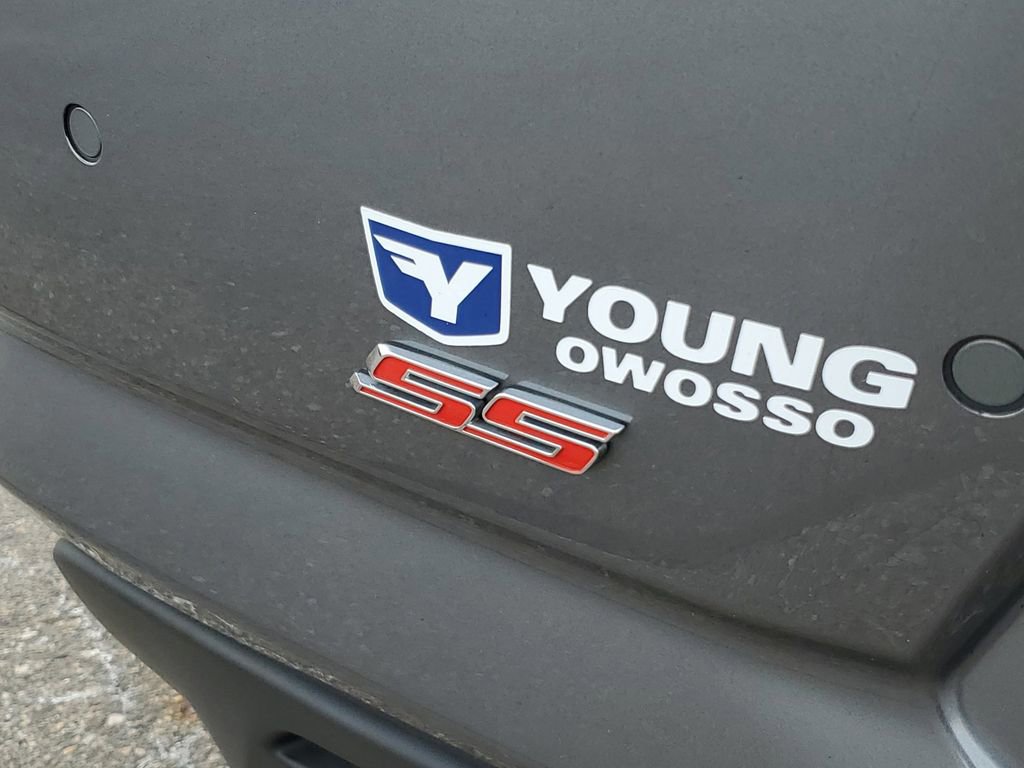 Used 2019 Chevrolet Camaro SS RWD image 31