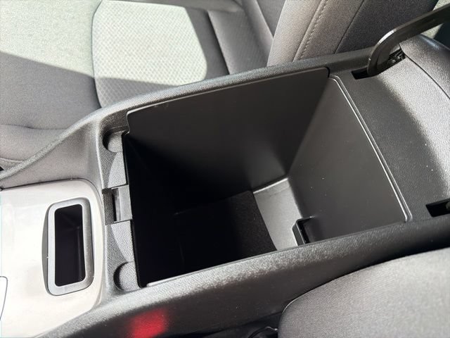 Used 2019 Chevrolet Malibu Hybrid FWD image 26