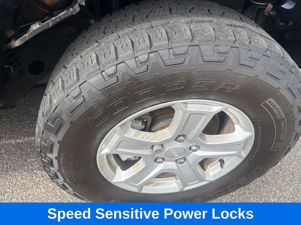 Used 2019 Jeep Wrangler Unlimited Sport S AWD/4WD image 11