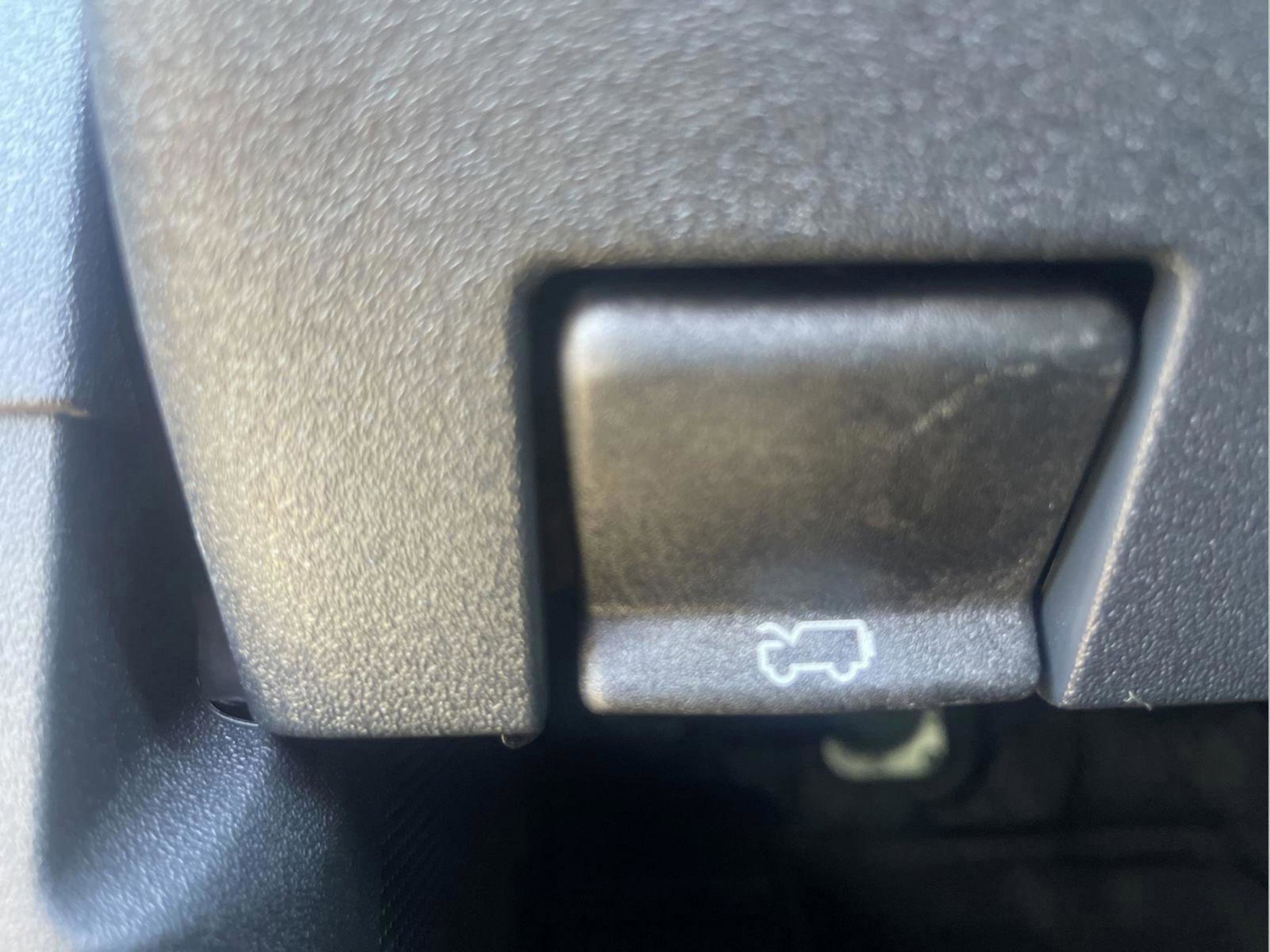 New 2024 Ford Bronco Black Diamond w/ Sasquatch Package image 31