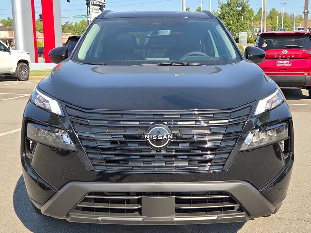 New 2026 Nissan Rogue Dark Armor FWD image 5