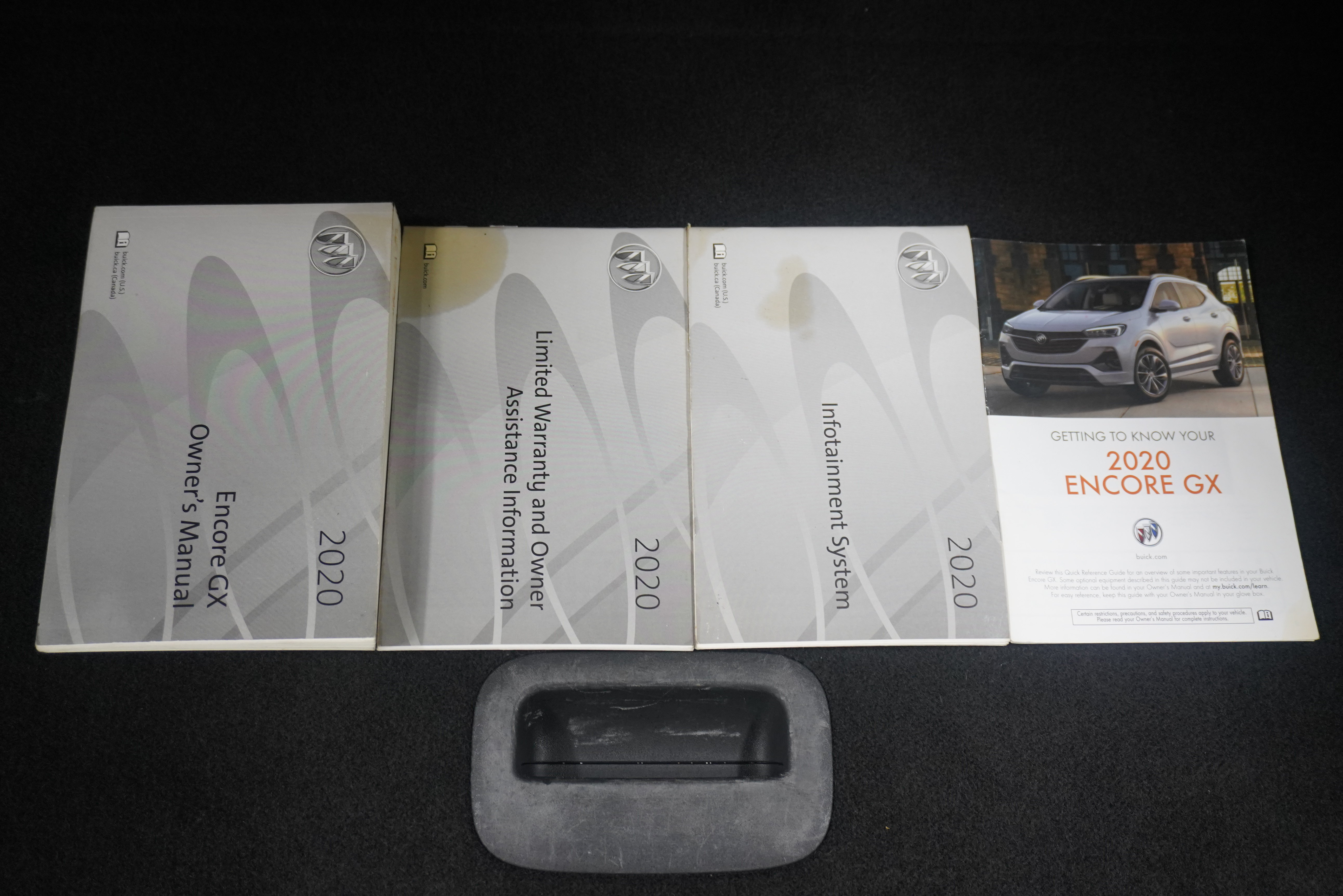 Used 2020 Buick Encore GX Essence FWD image 22