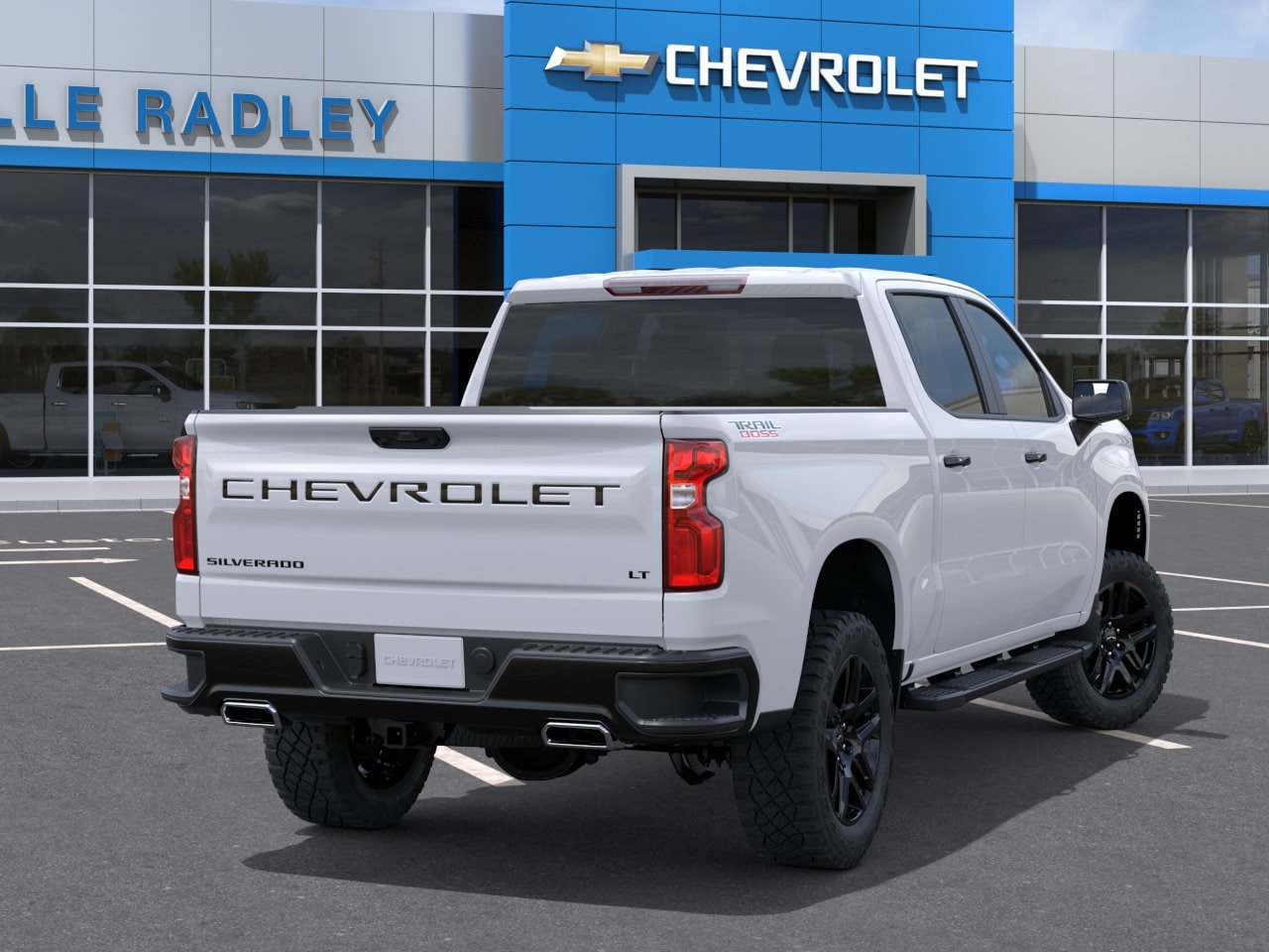 New 2026 Chevrolet Silverado 1500 LT Trail Boss w/ LPO, Dark Essentials Package AWD/4WD image 4