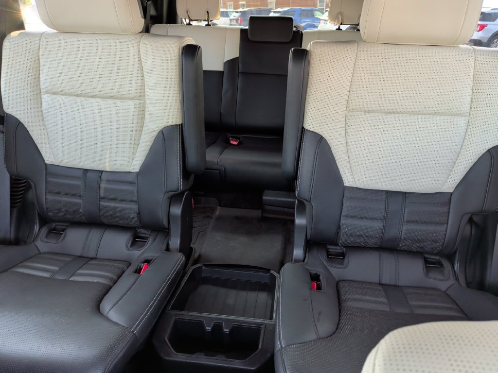 Used 2023 Toyota Sequoia Capstone AWD/4WD image 8