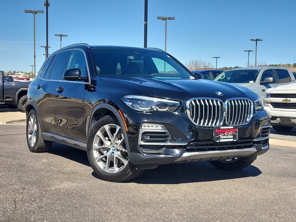 Used 2019 BMW X5 xDrive40i w/ Premium Package 2 AWD/4WD image 2