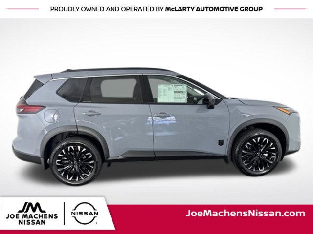 New 2026 Nissan Rogue Dark Armor AWD/4WD image 4