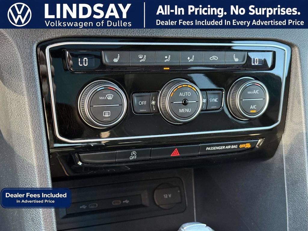 Used 2023 Volkswagen Atlas Cross Sport SEL R-Line AWD/4WD image 19