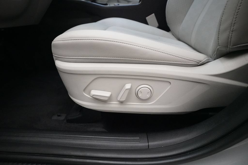 Used 2024 Kia Sorento S w/ Panoramic Sunroof Package AWD/4WD image 28