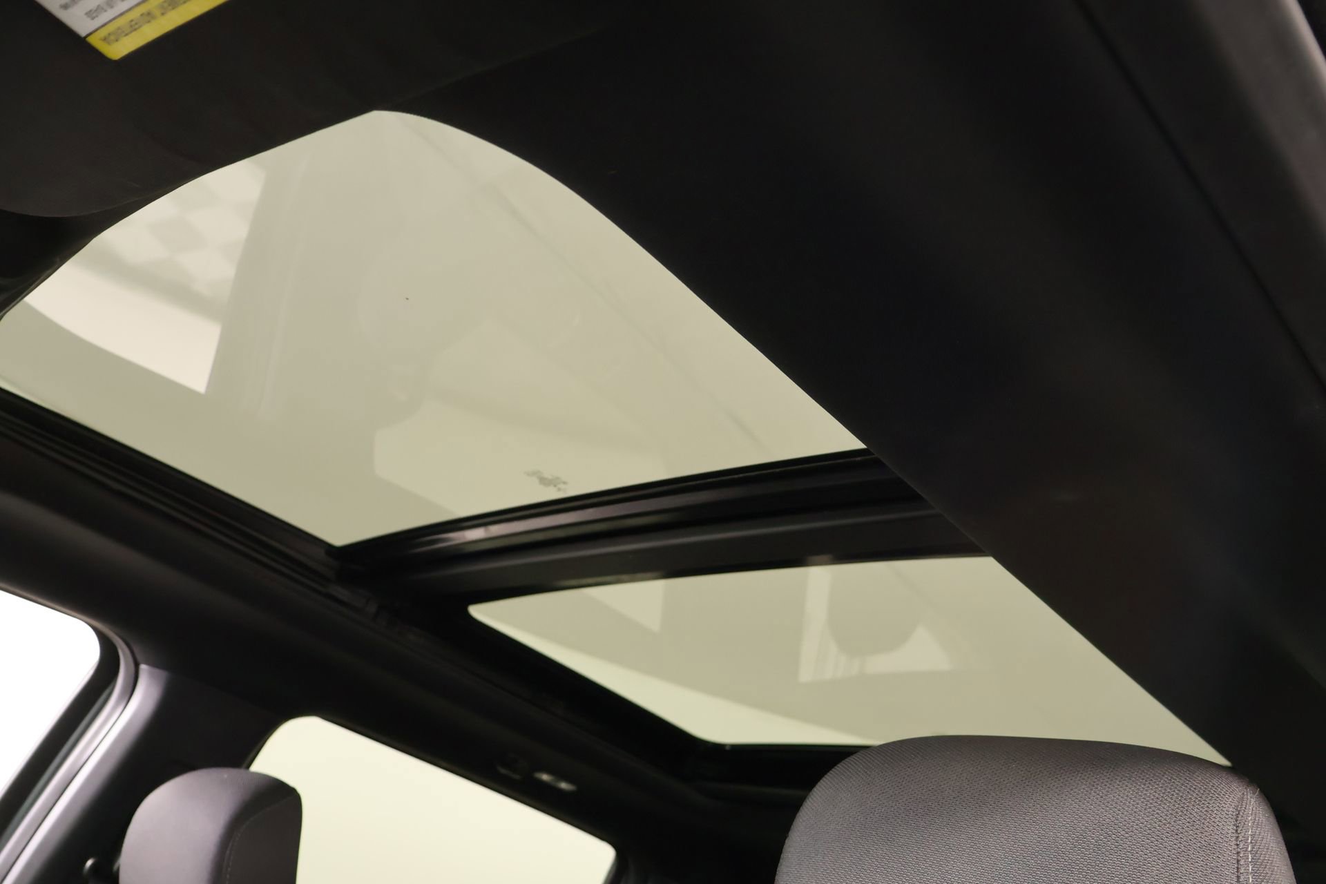 Used 2020 Ford F150 XLT w/ Equipment Group 302A Luxury AWD/4WD image 17