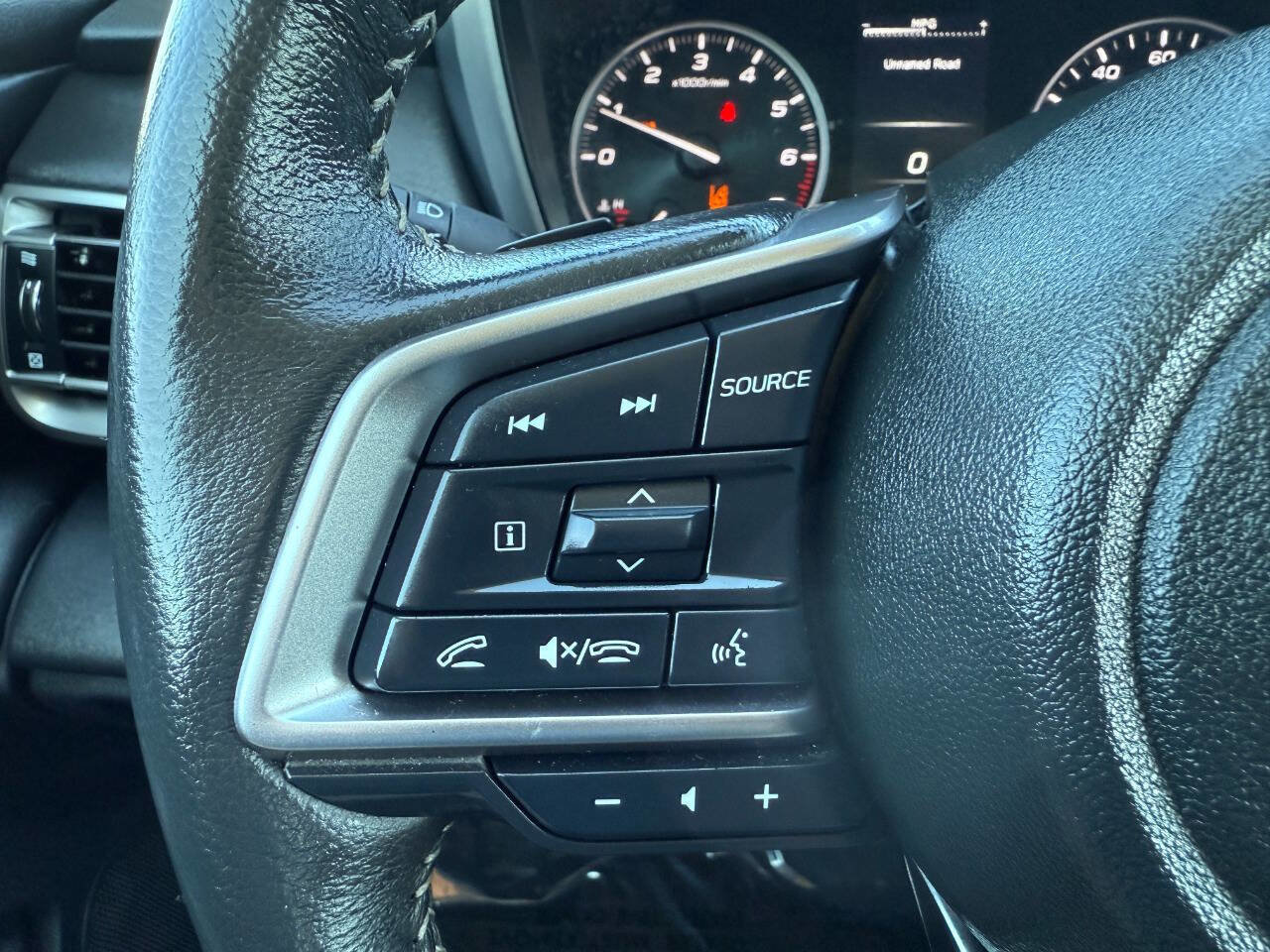 Used 2024 Subaru Outback Limited image 32