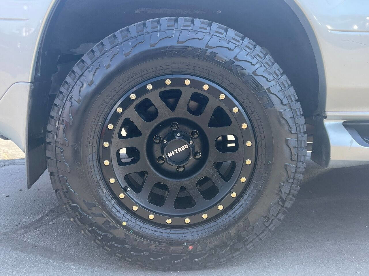 Used 2003 Lexus GX 470 image 9