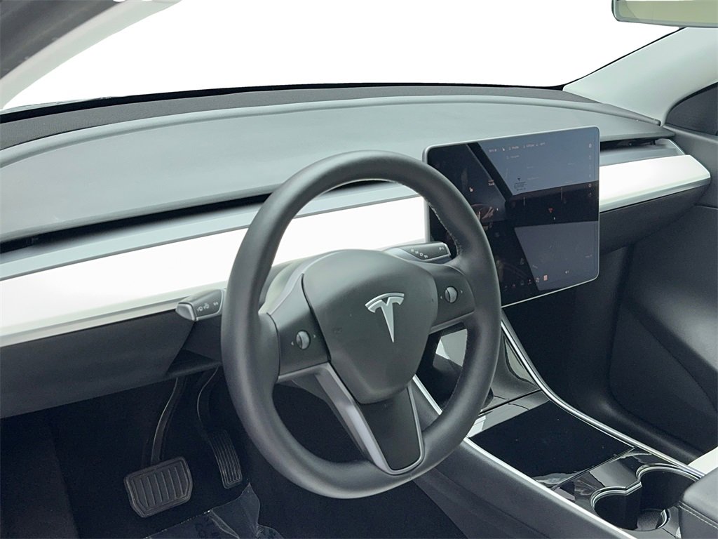 Used 2021 Tesla Model Y 2WD image 14