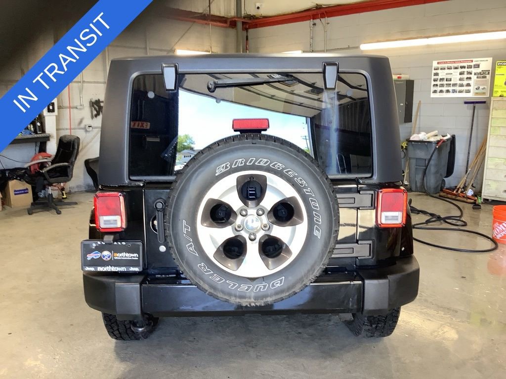 Used 2018 Jeep Wrangler Sahara w/ Connectivity Group AWD/4WD image 4