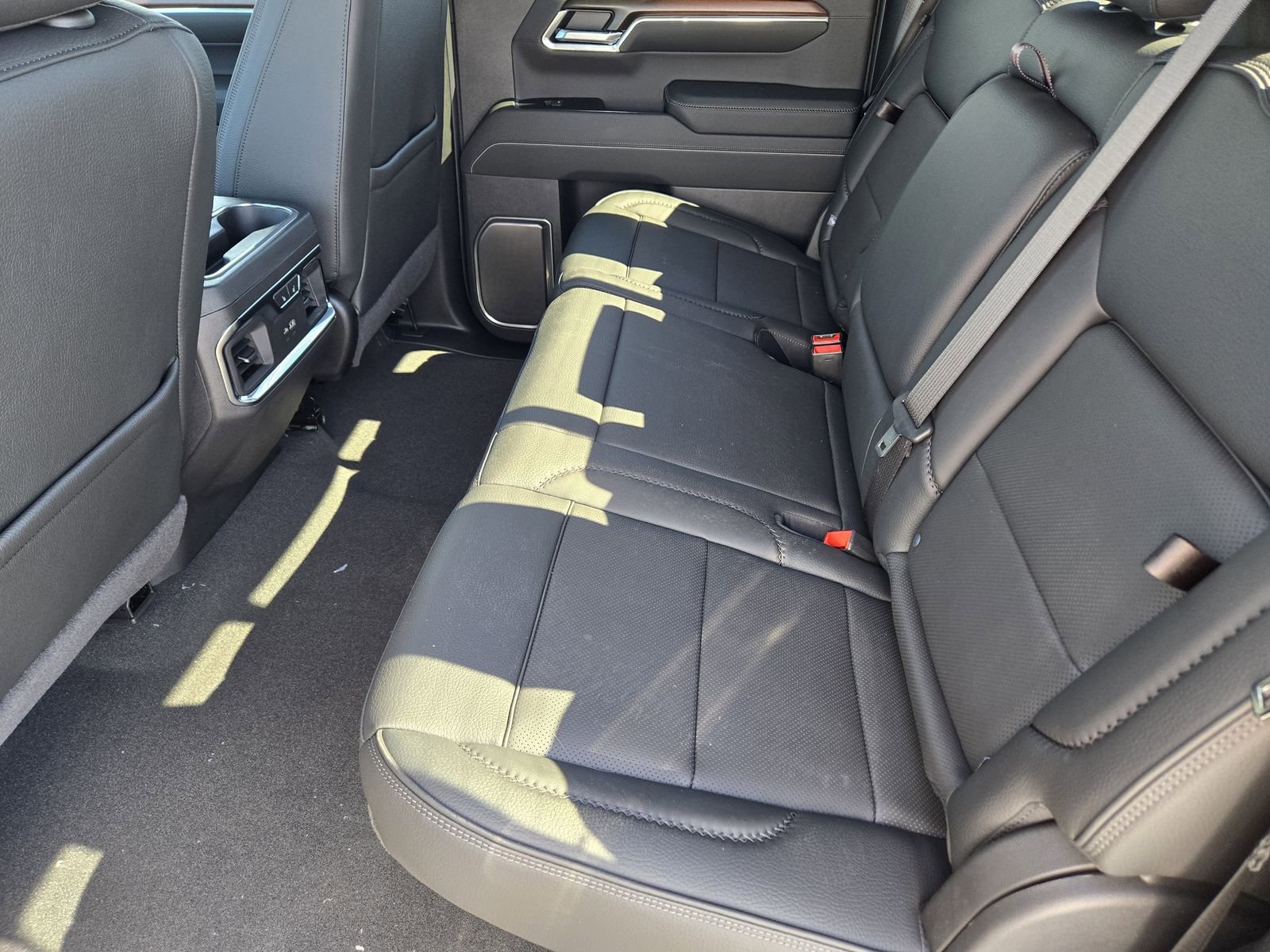 New 2026 GMC Sierra 1500 Denali w/ Denali Reserve Package image 32