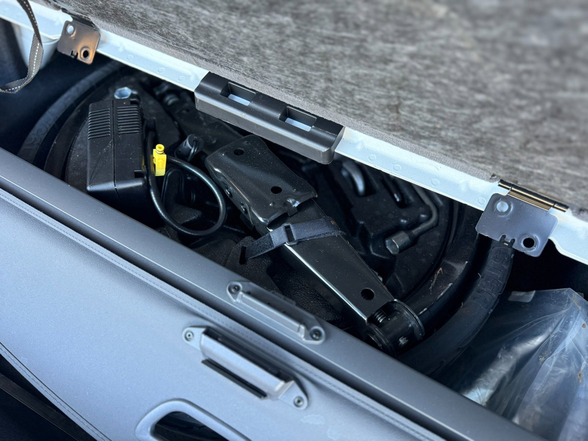 Used 2020 Mercedes-Benz GLS 580 4MATIC image 39