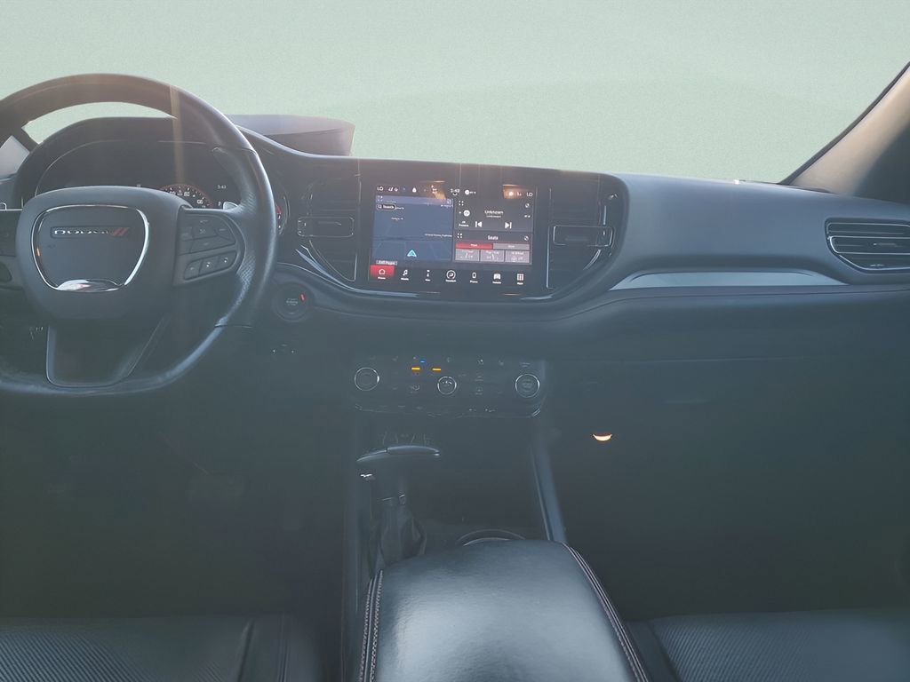 Used 2024 Dodge Durango GT image 2