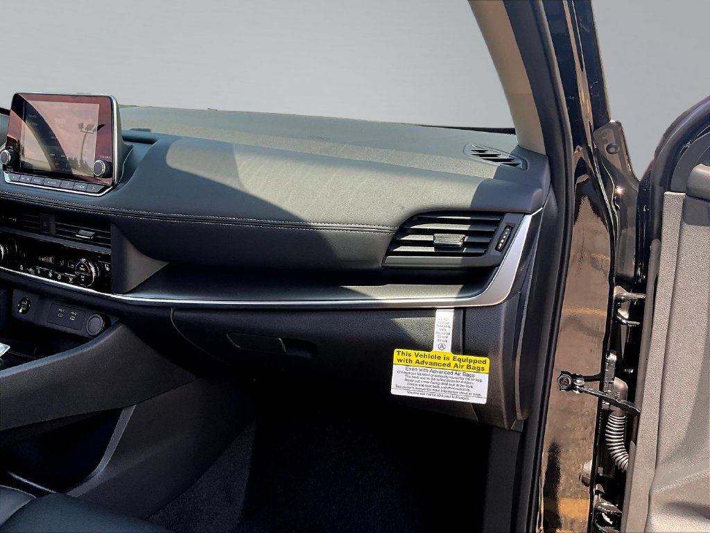 New 2026 Nissan Rogue Dark Armor AWD/4WD image 30
