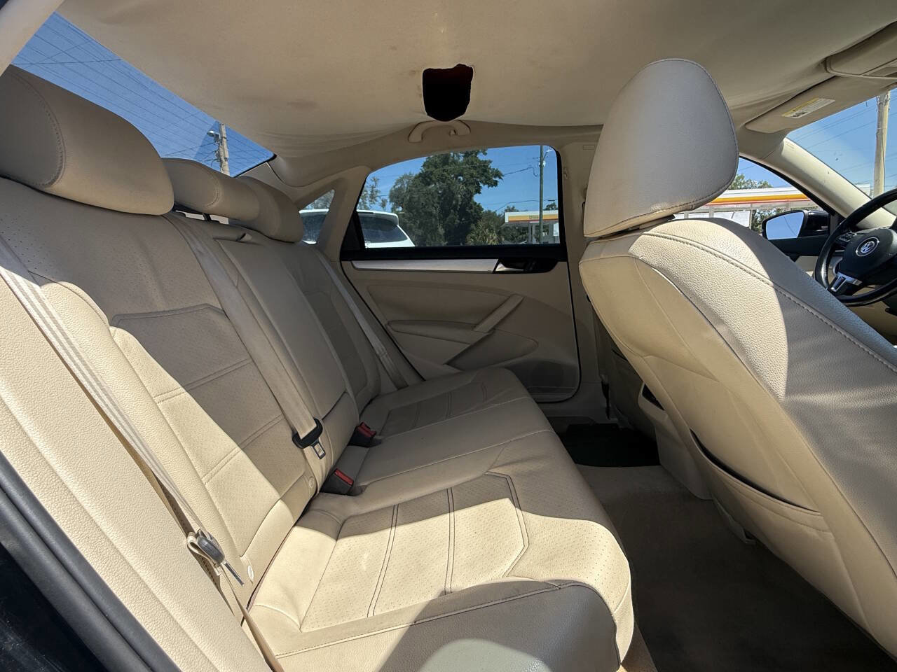 Used 2013 Volkswagen Passat 2.5 SE FWD image 18