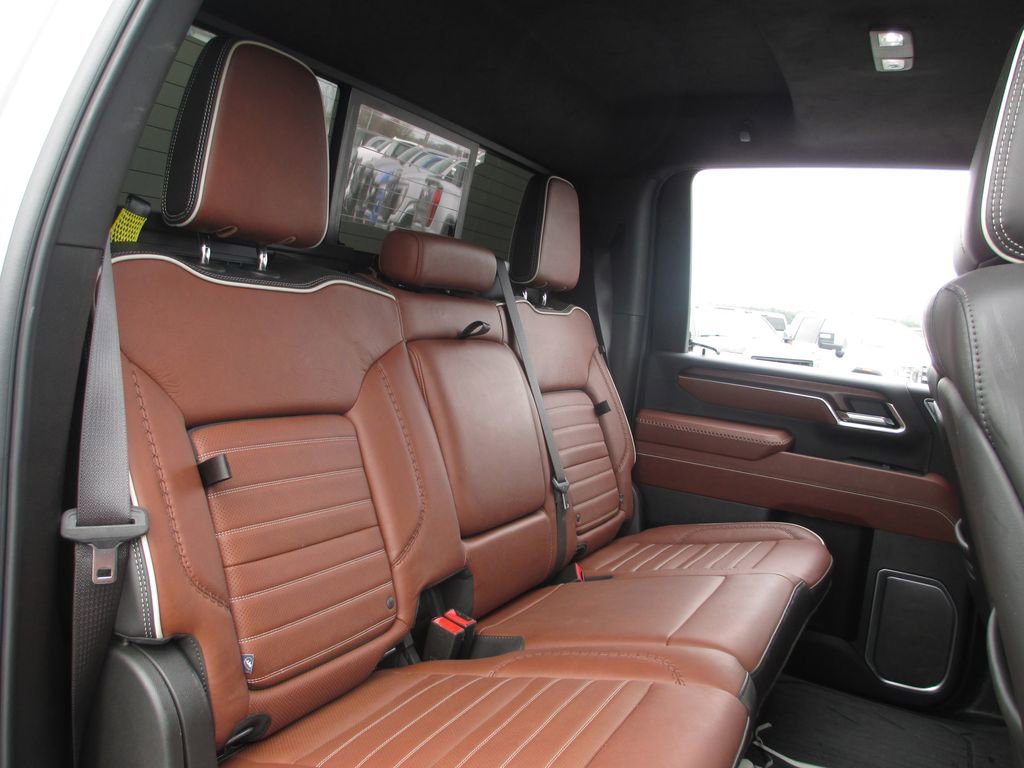 Used 2024 GMC Sierra 2500 Denali Ultimate w/ Max Trailering Package image 28