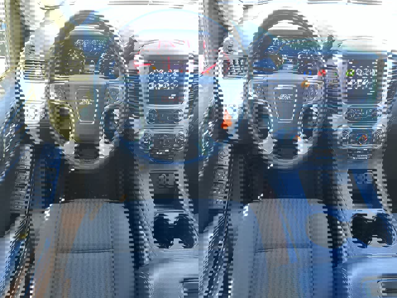 Used 2016 GMC Yukon SLE w/ Convenience Package image 11