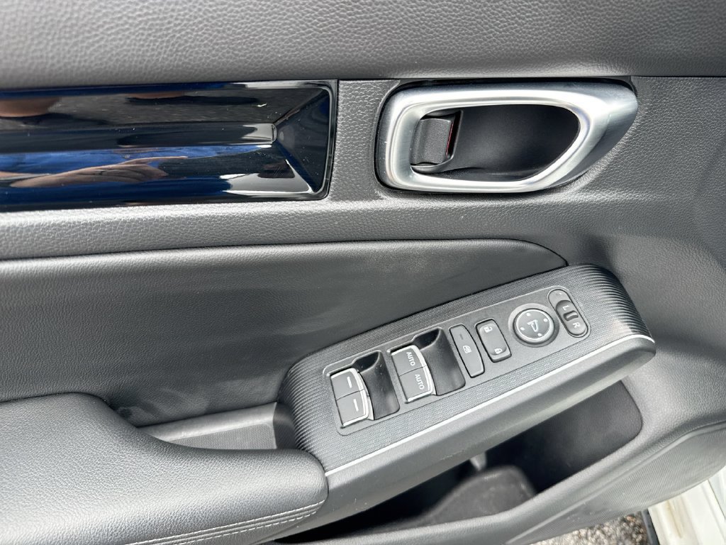 Used 2025 Honda Civic Sport Touring image 22