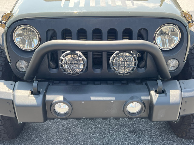 Used 2015 Jeep Wrangler Unlimited Sport w/ Max Tow Package AWD/4WD image 14