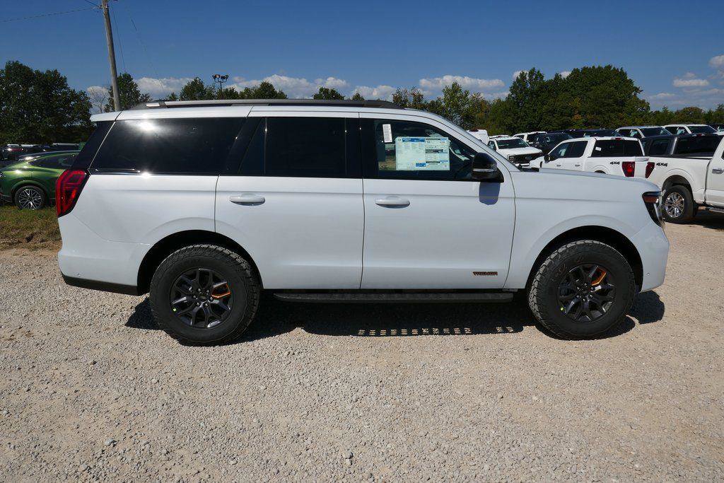New 2025 Ford Expedition Tremor image 3