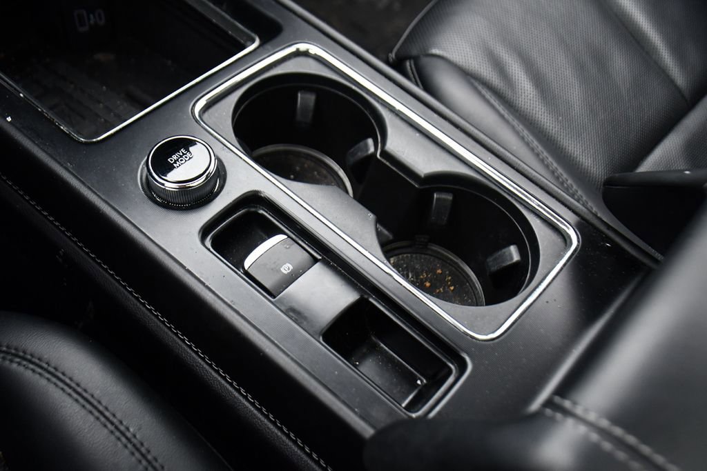 Used 2023 Lincoln Corsair Reserve w/ Equipment Group 201A image 32