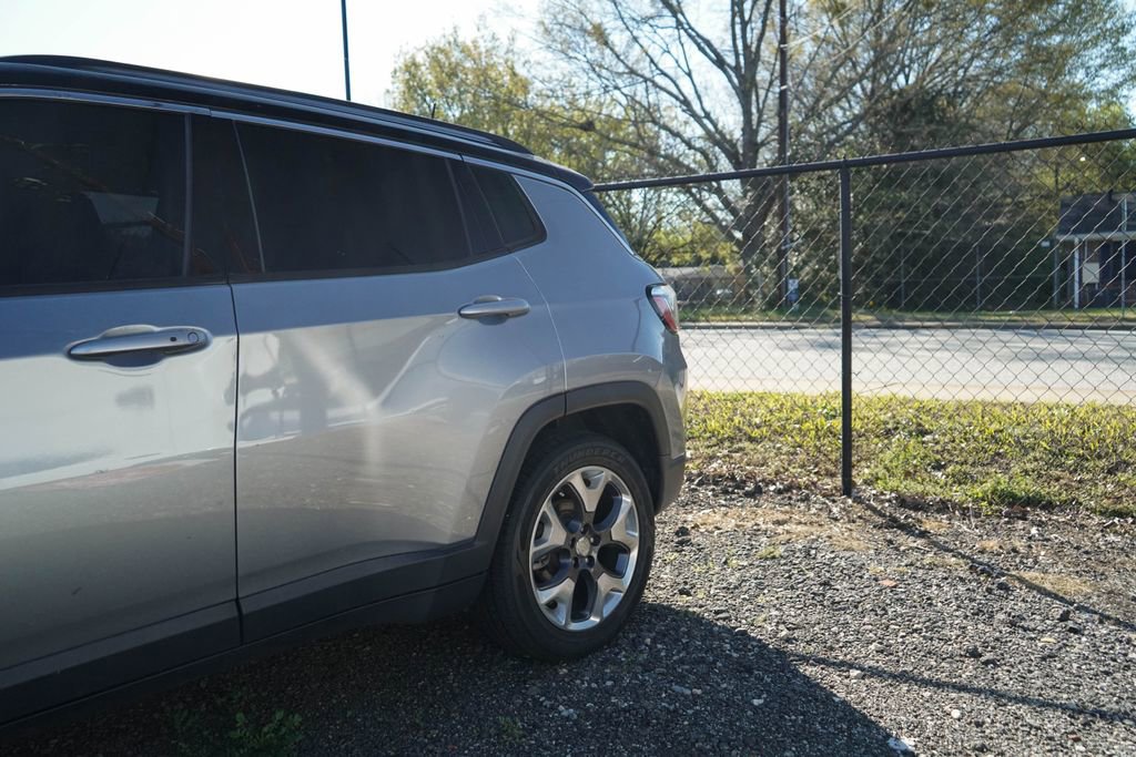 Used 2019 Jeep Compass Limited w/ Safety & Security Group image 15