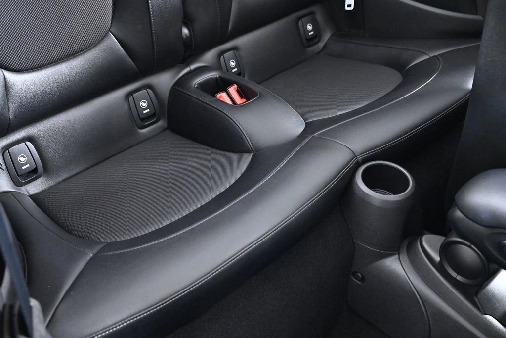 Used 2017 MINI Cooper Convertible image 27