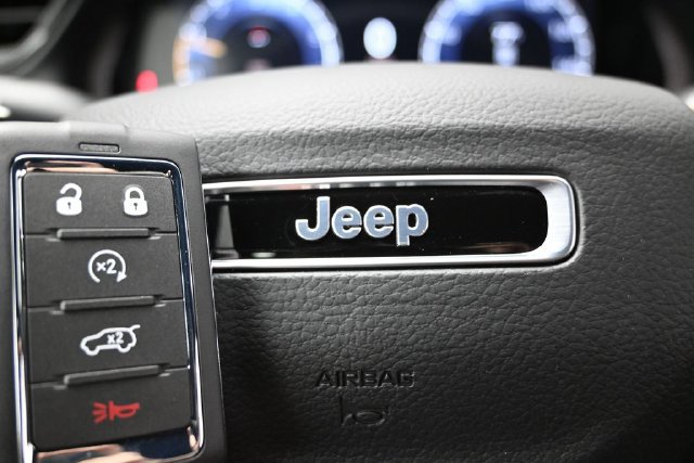New 2026 Jeep Grand Cherokee Limited AWD/4WD image 47