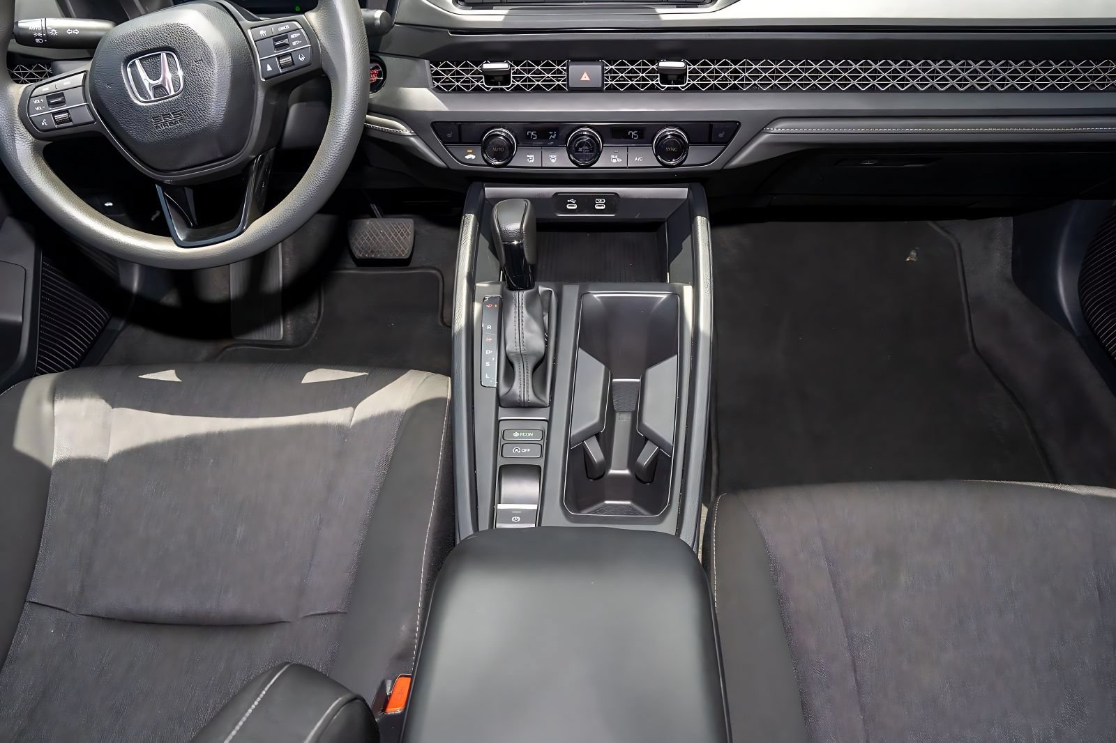 Certified 2024 Honda Accord EX image 25