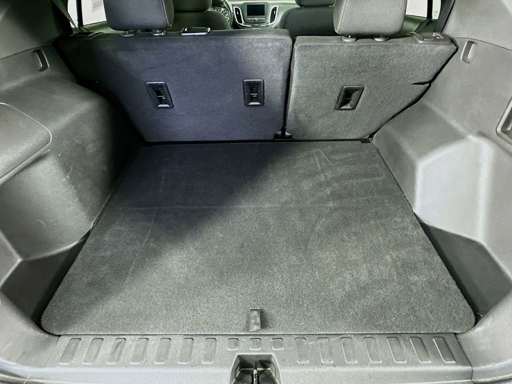 Used 2023 Chevrolet Equinox LT image 33