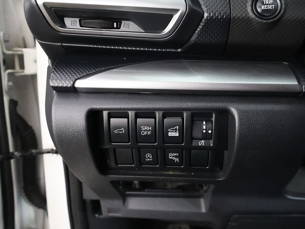 Used 2021 Subaru Forester Premium w/ Popular Package #1 AWD/4WD image 40