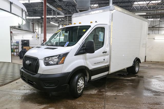 Used 2023 Ford Transit 350 DRW RWD image 5