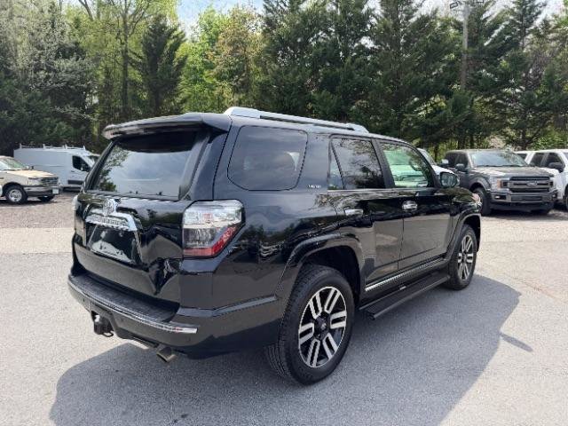 Used 2015 Toyota 4Runner Limited AWD/4WD image 5