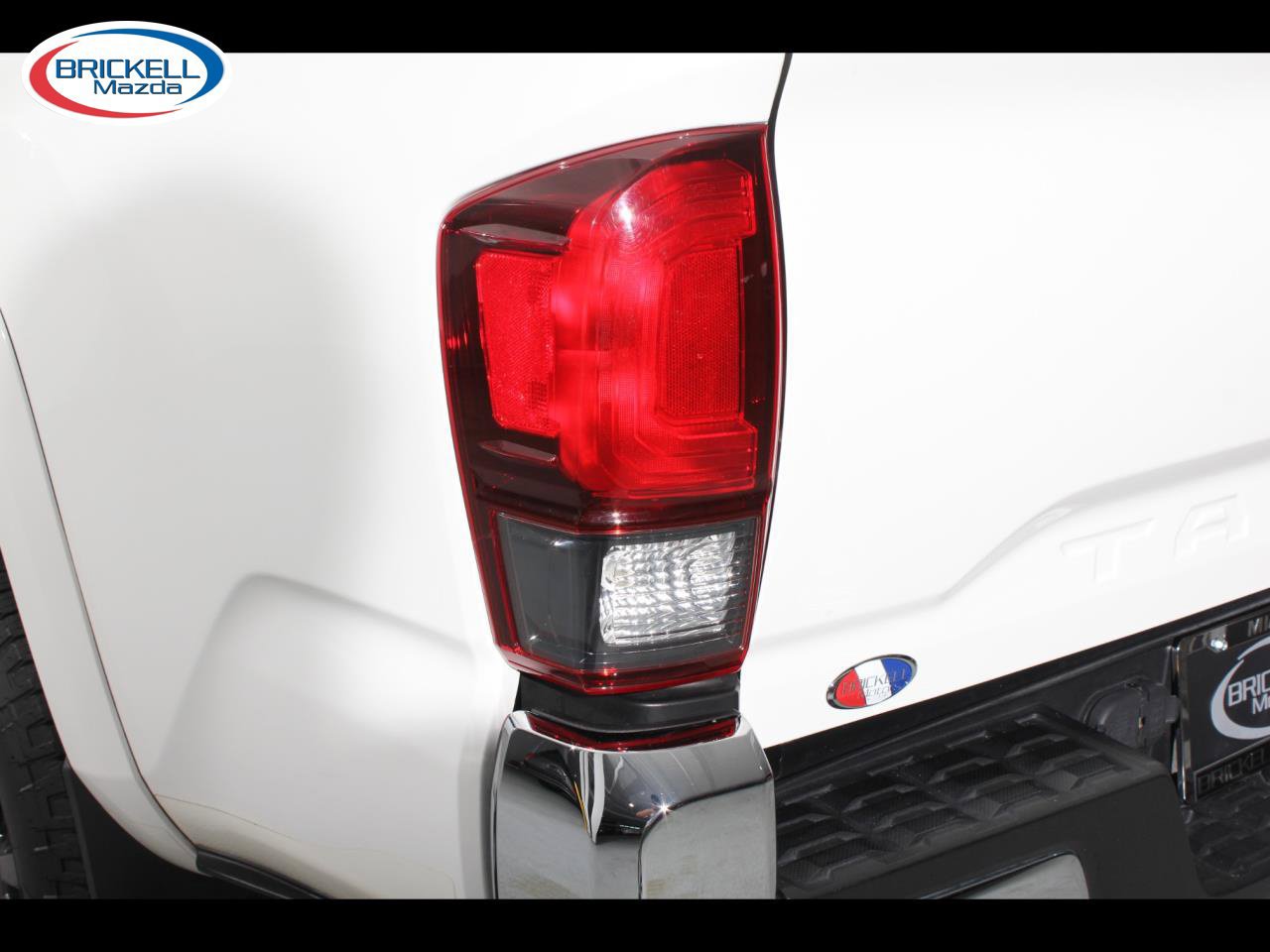 Used 2021 Toyota Tacoma SR5 RWD image 10