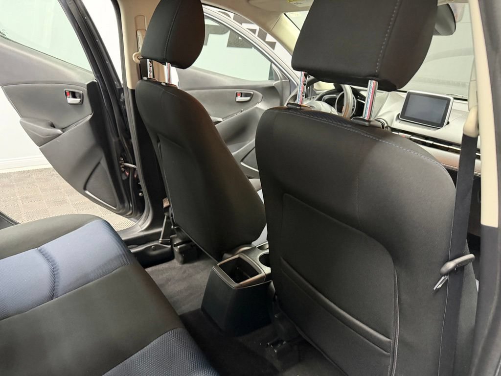 Used 2017 Toyota Yaris iA FWD image 43