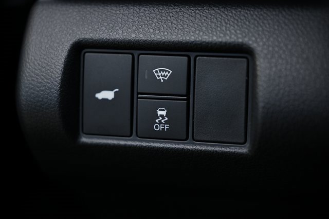 Used 2025 Honda Pilot TrailSport image 18