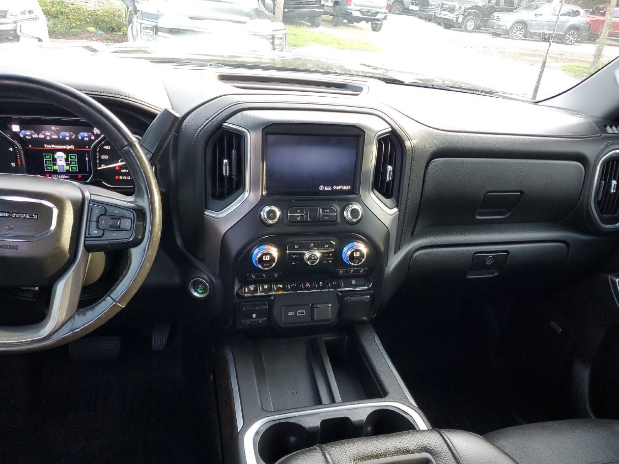 Used 2020 GMC Sierra 3500 Denali w/ Denali Ultimate Package AWD/4WD image 14