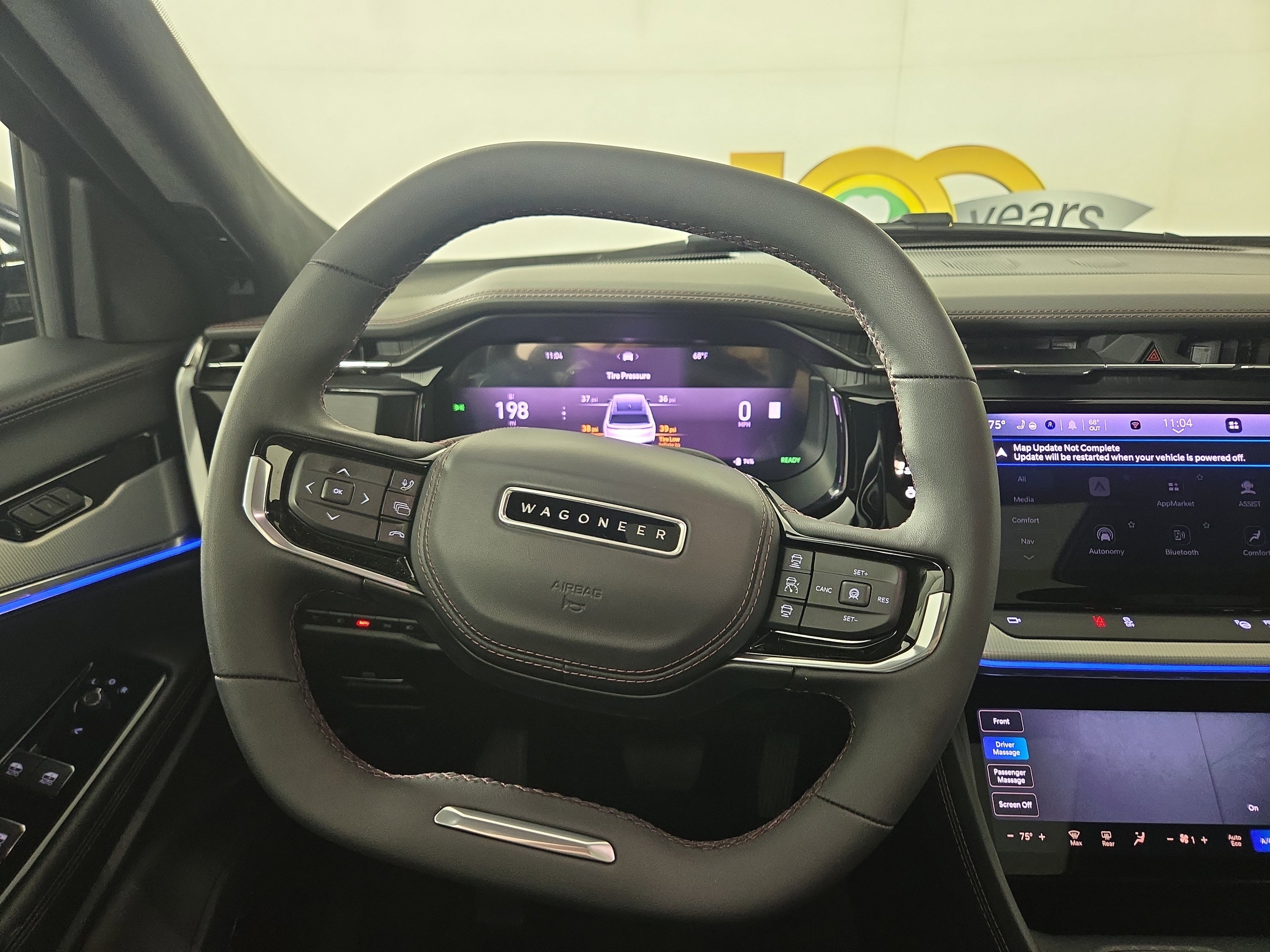 Used 2024 Jeep Wagoneer Launch Edition image 14