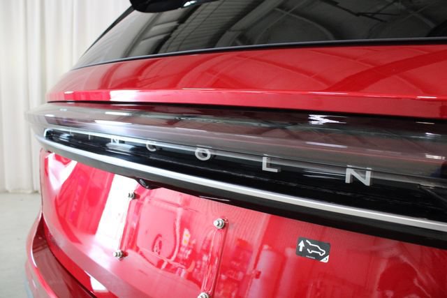New 2026 Lincoln Nautilus Reserve w/ Jet Appearance Package AWD/4WD image 34