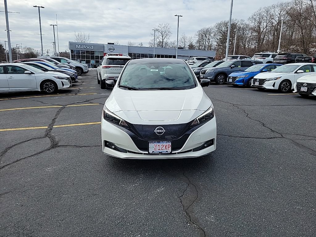 Used 2023 Nissan Leaf SV Plus image 8