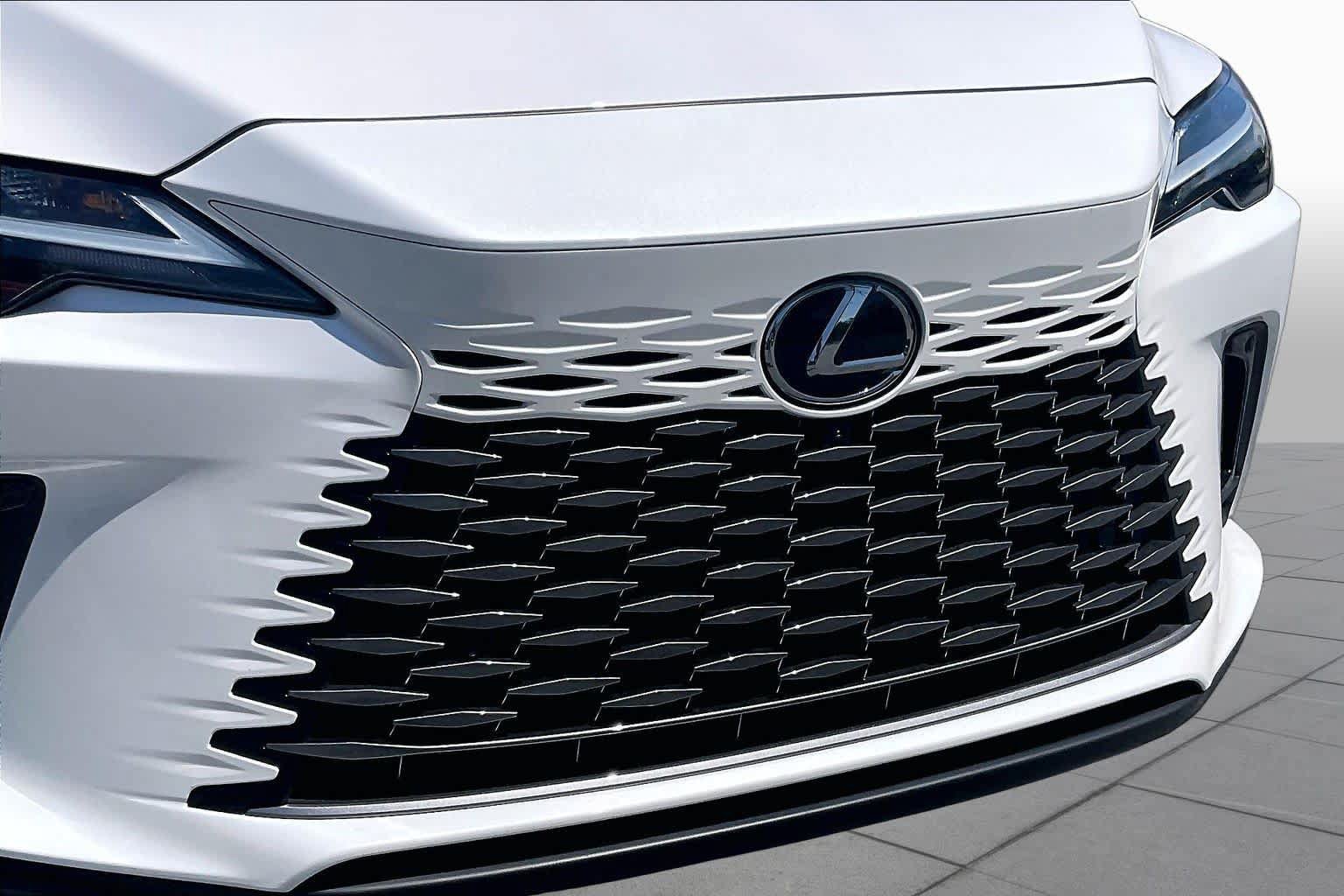 Used 2024 Lexus RX 350 Premium w/ Convenience Package AWD/4WD image 30
