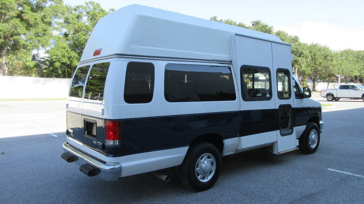 Used 2013 Ford E-350 and Econoline 350 Extended Super Duty w/ PWR Group RWD image 5