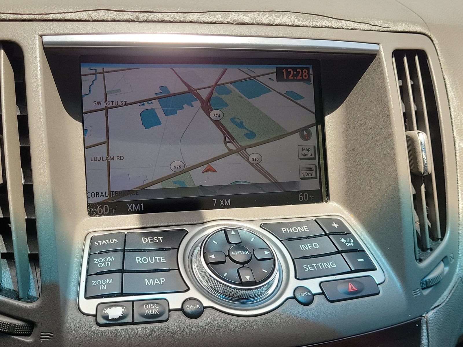 Used 2010 INFINITI G37 Journey w/ Premium Pkg RWD image 30