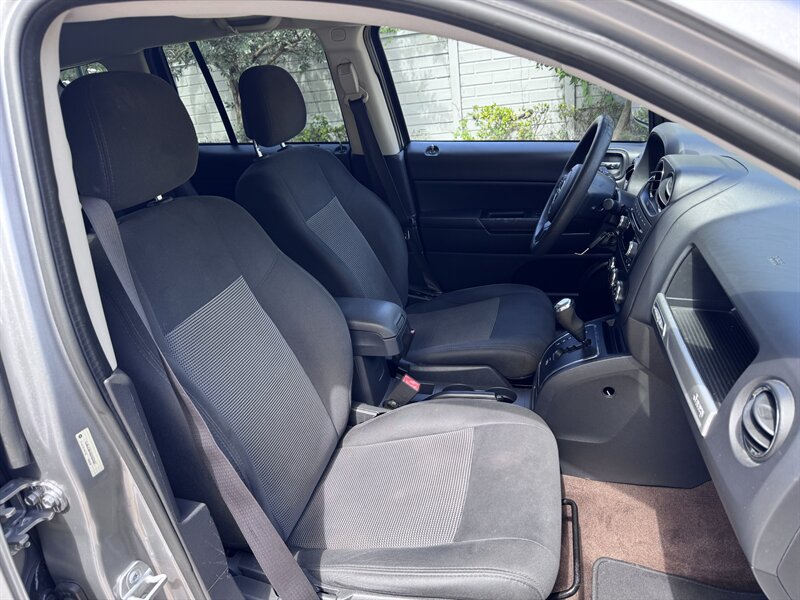 Used 2016 Jeep Compass Sport w/ Power Value Group FWD image 21