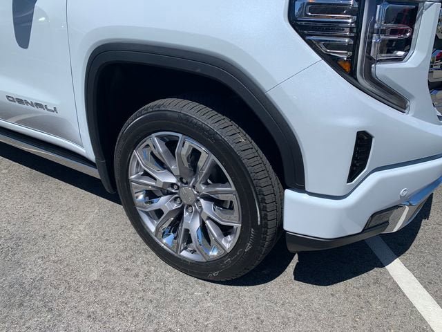 New 2026 GMC Sierra 1500 Denali w/ Denali Reserve Package AWD/4WD image 4